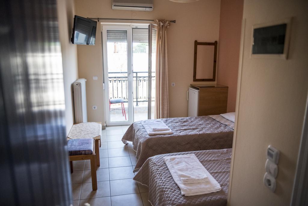 Zoumboulis Rooms Митилини Экстерьер фото